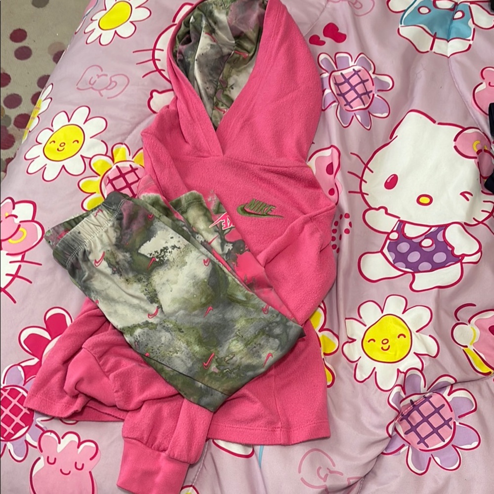 Nike Kids Matching Set - Pink and Green